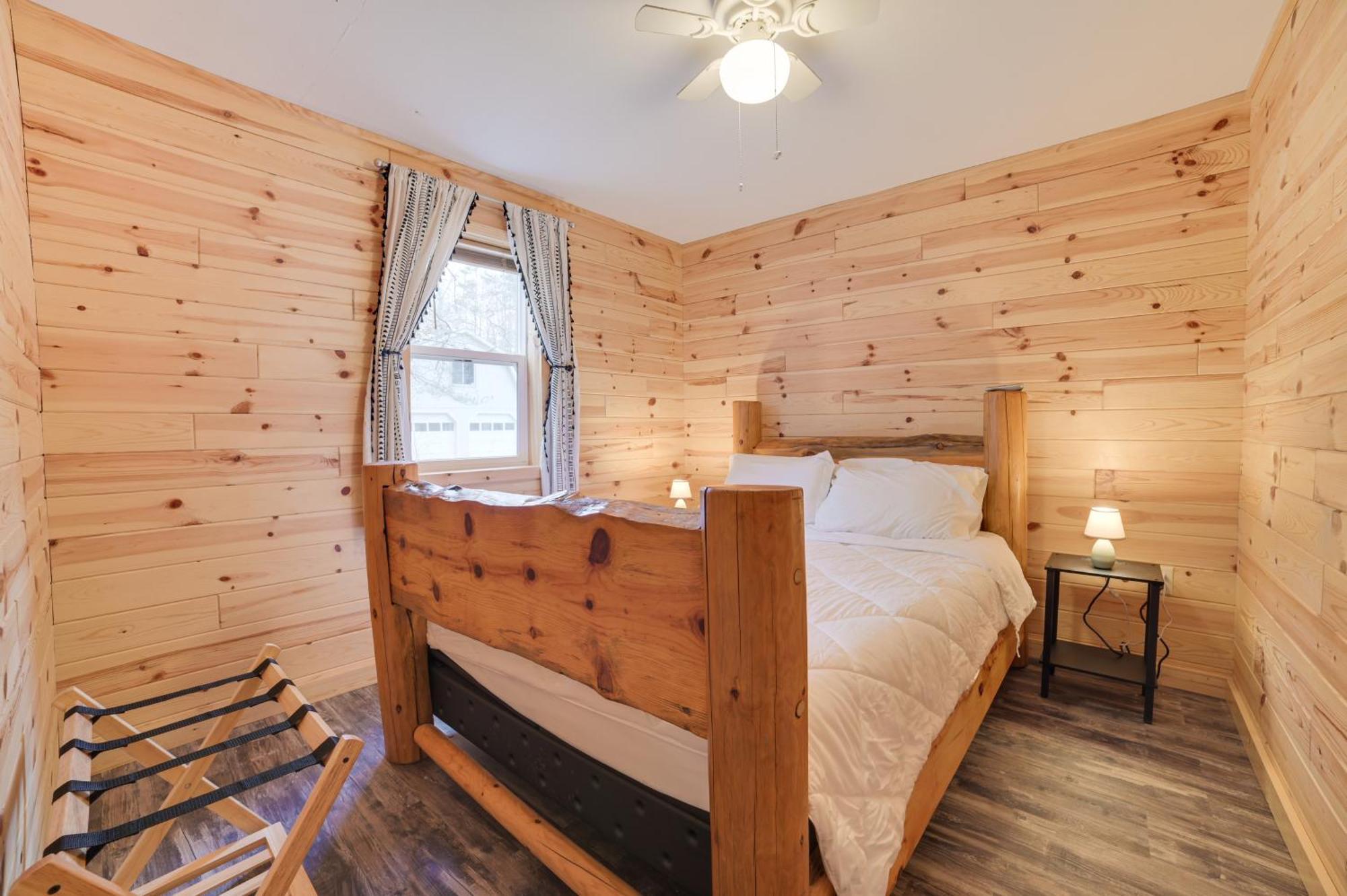 Scenic Evans Hideaway Steps To Lake Huron! Oscoda Exteriör bild